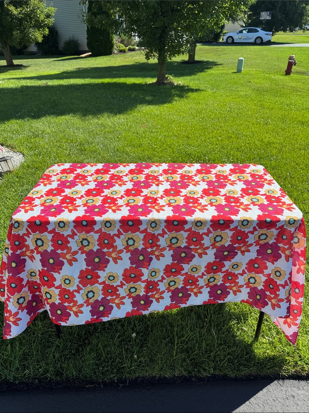 VINTAGE RETRO Floral Tablecloth Essential Home 52x72 Rectangular